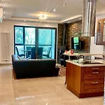 Wind Rose Luxury & Spa- With Private Sauna, Gym, Jacuzzi Aparthotel