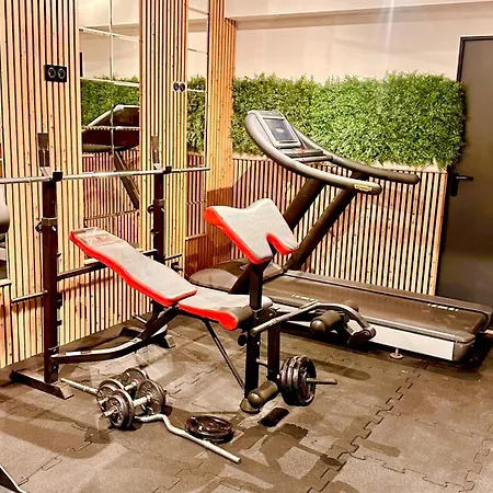 Wind Rose Luxury & Spa- With Private Sauna, Gym, Jacuzzi * Γκντανσκ