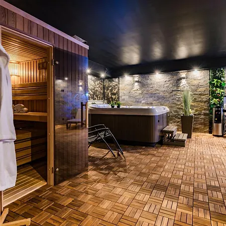 Wind Rose Luxury & Spa- With Private Sauna, Gym, Jacuzzi 4*