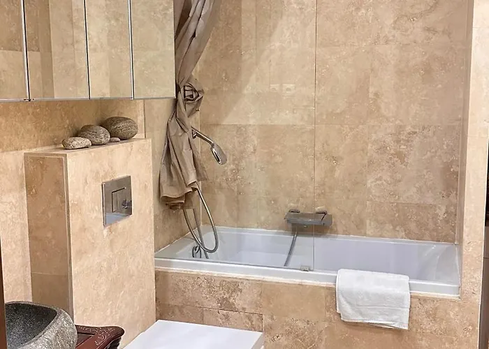 Lägenhetshotell Wind Rose Luxury & Spa- With Private Sauna, Gym, Jacuzzi