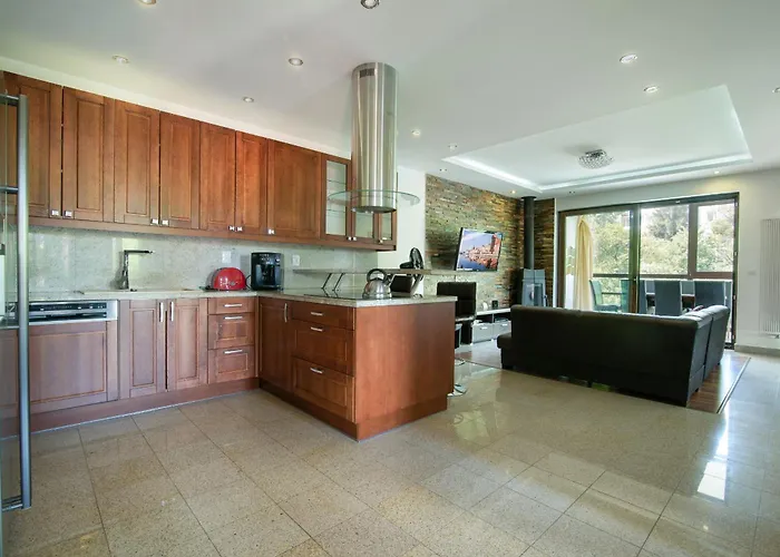 Wind Rose Luxury & Spa- With Private Sauna, Gym, Jacuzzi 4* Gdańsk