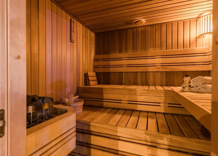 Wind Rose Luxury & Spa- With Private Sauna, Gym, Jacuzzi Gdańsk